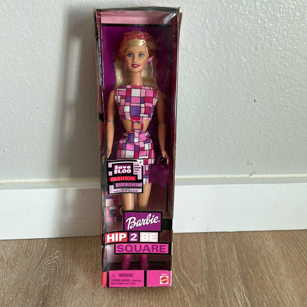 Barbie Hip 2 Be Square – New in Box Pink & Purple Blonde Hair Mattel 28313
